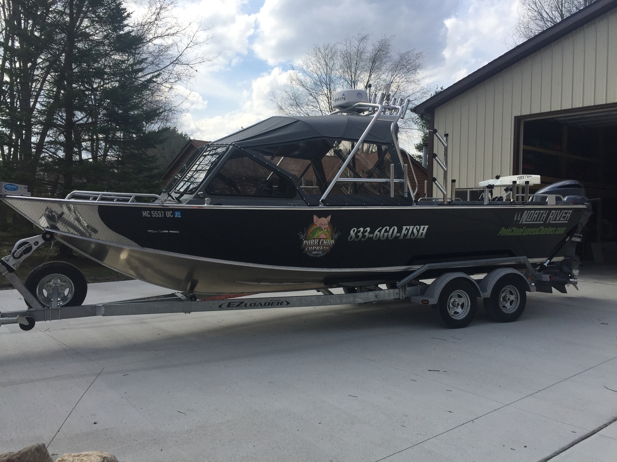 A Great Fishing Boat For the Great lakes